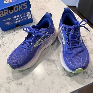 Brooks Glycerin GTS 22